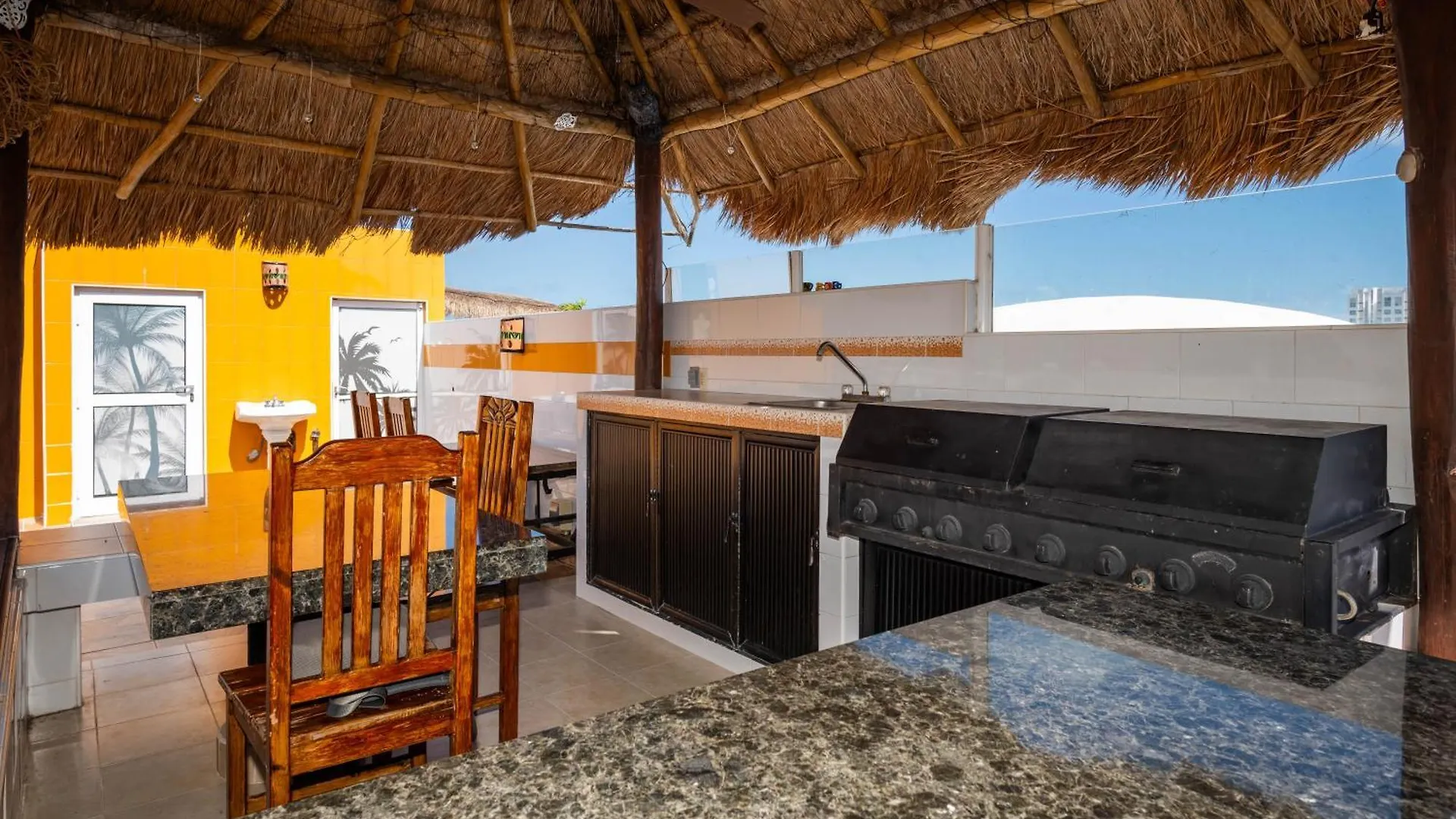 Mexican Penthouse With Private Terrace Cancun
